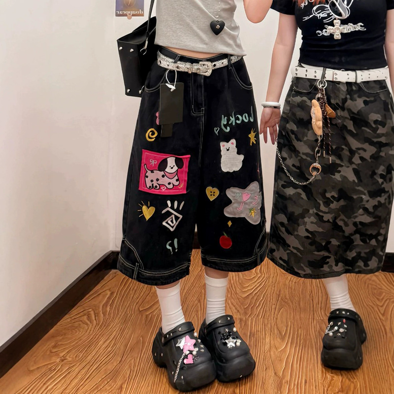 Super Stylish Ripped Jeans for Women, Summer 2026 New Trendy Retro Bear Embroidery Loose Fit Super Popular Cropped Pants