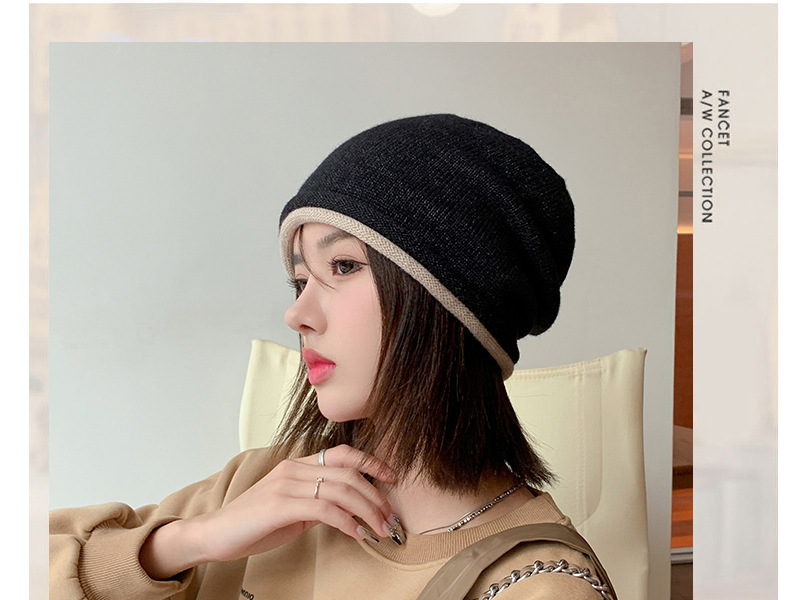 Women's Simple Style Solid Color Eaveless Wool Cap display picture 1