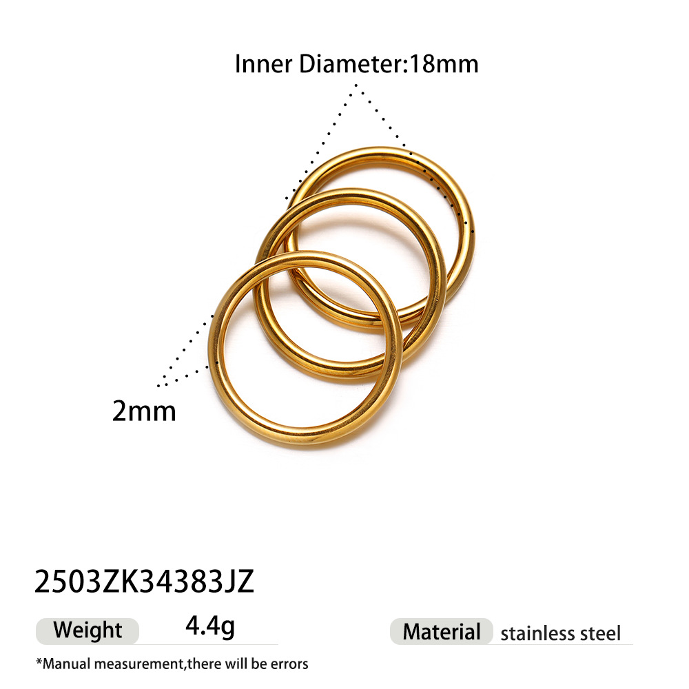 Anillo de acero inoxidable europeo y americano de Tena Anillo de anillo simple de todo fósforo de acero de titanio sin decoloración Anillo de oro y plata a juego de colores al por mayor transfronterizo