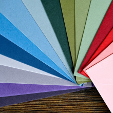 �߼��ǹ�ɫ����q���طN���ɠC��LOGO 120����ʽ��������Ƭ�ŷ�