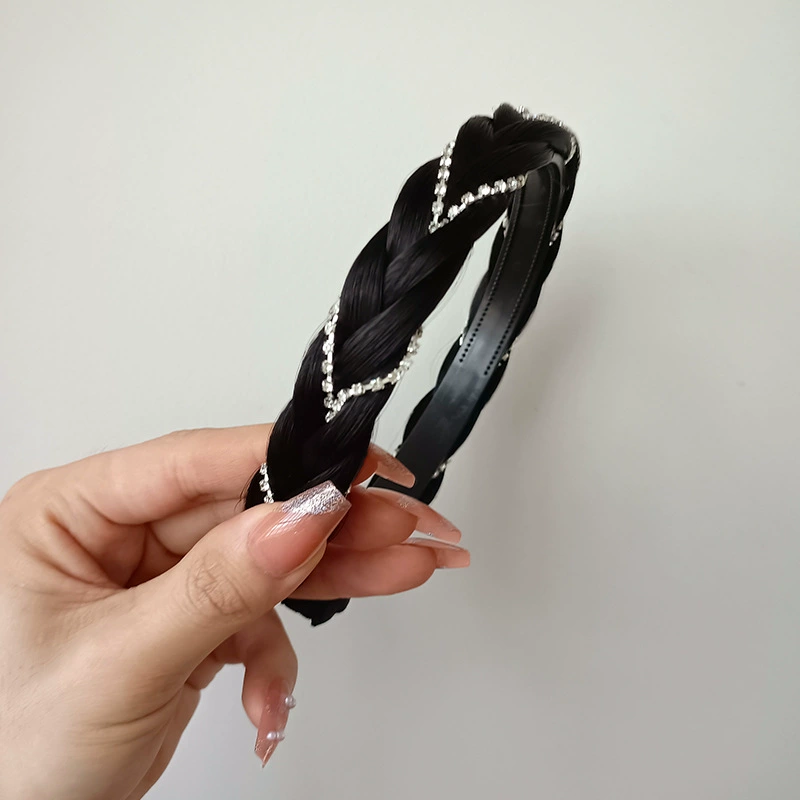 handmade wig headband with pigtail, scalloped hair accessory, matte silk, Ø≈15 cm
