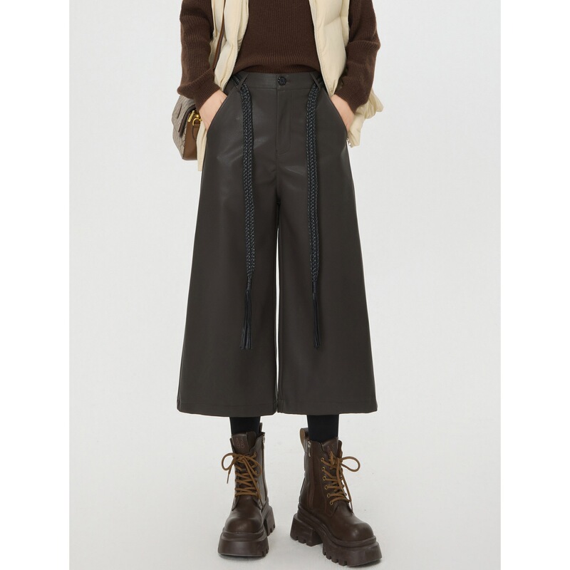 Plus-Size Coffee-Colored Pu Leather Pants, Women's Spring and Autumn High-Waisted Straight-Leg Cropped Pants, Loose Bootcut Pants for Petite Women