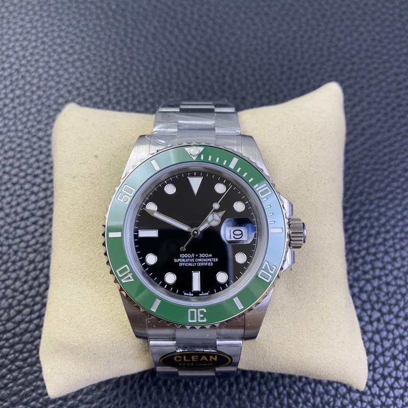 Watch Fully Automatic Swiss 3235 Movement Men's Black Face Green Water Mechanical Watch Waterproof Luminous Calendar 41mm Watch Fully Automatic Swiss 3235 Movement Men's Black Face Green Water Mechanical Watch Waterproof Luminous Calendar 41mm