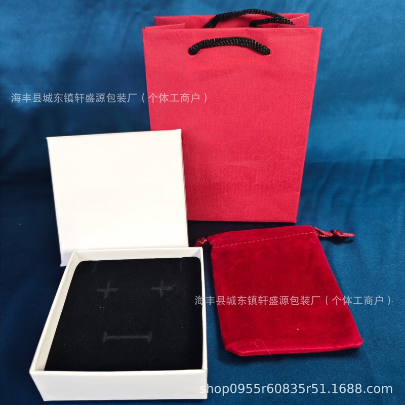Valentino Packaging Box Huajia Necklace Ring Bracelet Box Counter Original Packaging Factory Direct Sales Valentino Packaging Box Huajia Necklace Ring Bracelet Box Counter Original Packaging Factory Direct Sales