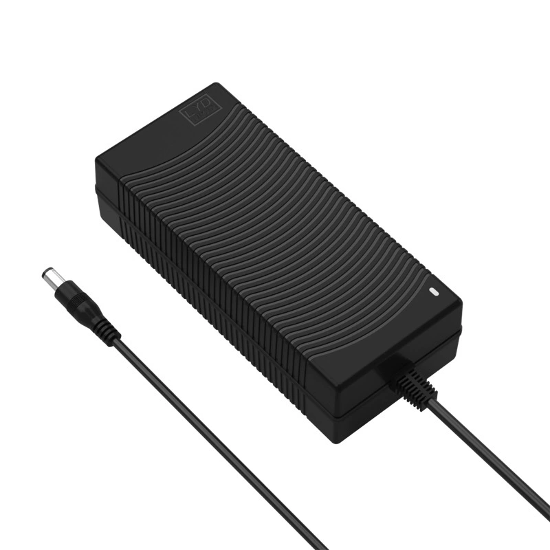 Зарядное устройство 36V6A 3C CE PSE KC SAA UL сертифицировано поднятие напряжения 43.8V6A литий-железо-кислотная батарея