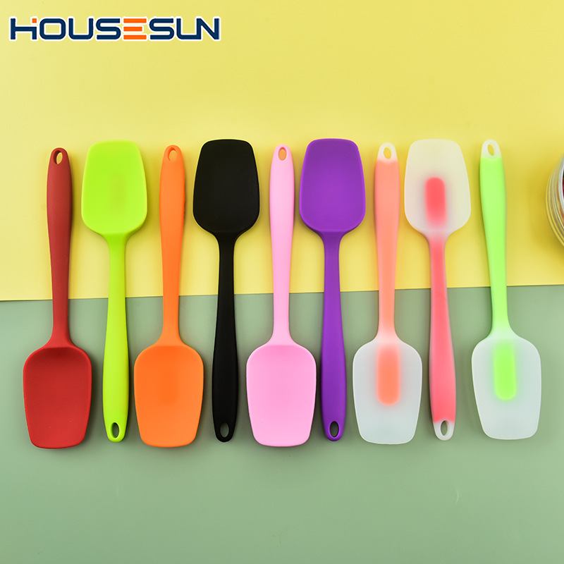 Fábrica al por mayor espátula de silicona todo incluido raspador de silicona integrado espátula de silicona translúcida utensilios de cocina