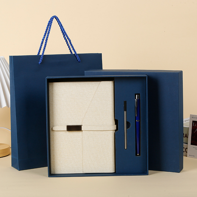 선물 상자 A (노트 + 박스 + 핸드백 + 펜 + 리필)