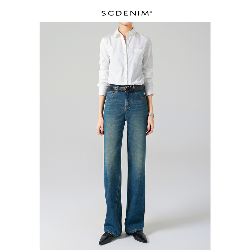 Basic/High-Waisted Slim-Fit Straight-Leg Jeans for Women, Versatile Casual Work Style, Spring 2026 New Model, Slimming Effect Basic/High-Waisted Slim-Fit Straight-Leg Jeans for Women, Versatile Casual Work Style, Spring 2026 New Model, Slimming Effect