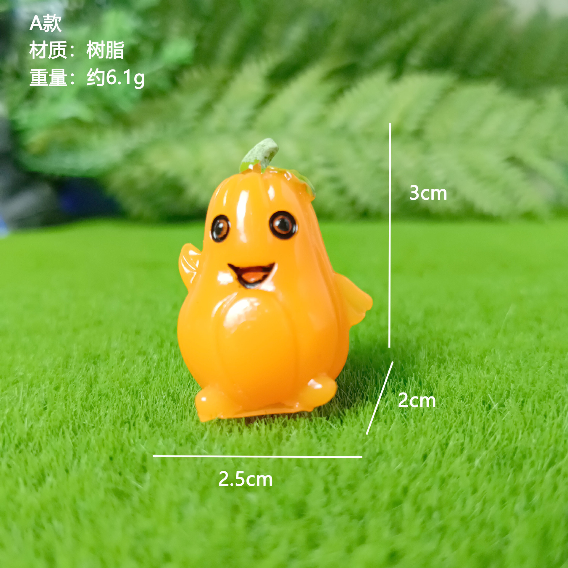 Linda decoración de muñeca de micro paisaje tema de Halloween resina de color mini accesorios de decoración de calabaza