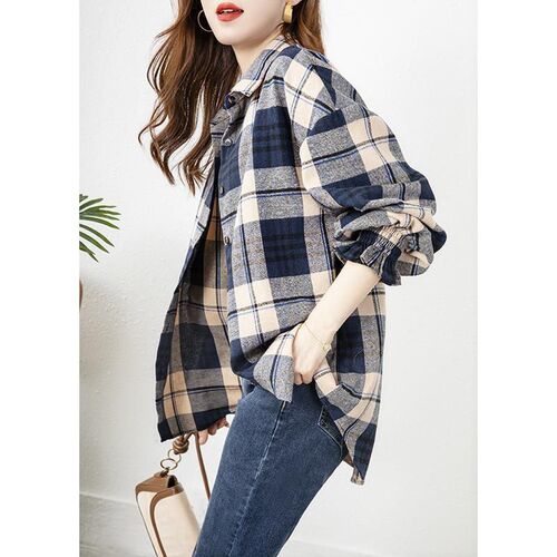 Chic and pretty women's spring 2025 loose and slimming medium-length pants-hiding grid shirt jacket