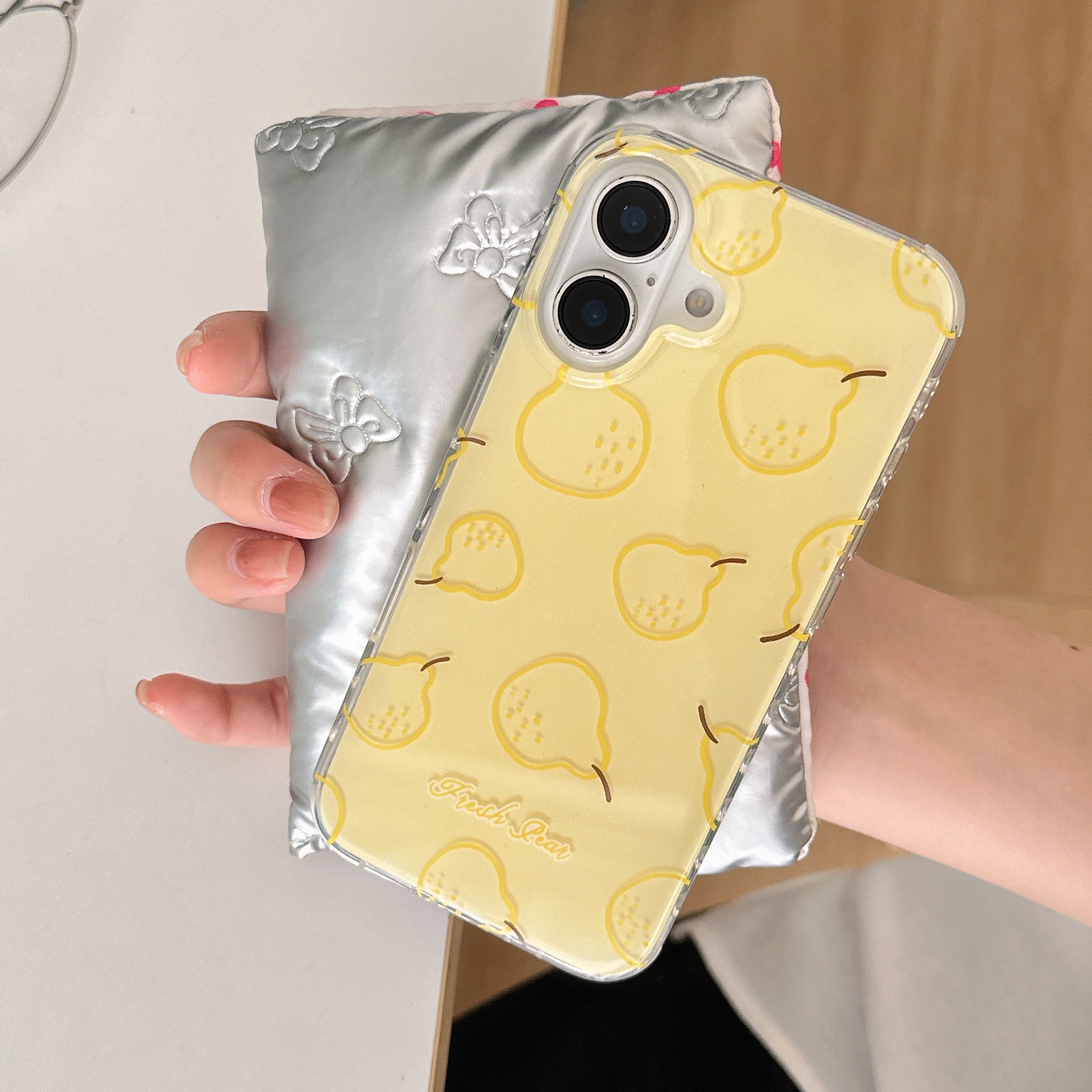 Simple verano fruta fresa Sydney apta para Apple 15/16 funda para teléfono 15ProMax nuevo 14/13 femenino 16PM