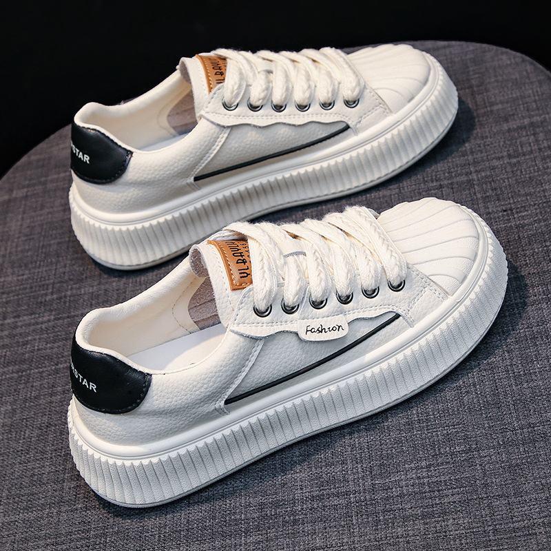 Pese a la mierda concha cabeza de zapatos deportivos casuales primavera y verano 2025 nuevos zapatos de mujer galletas de suela gruesa zapatos blancos pequeños zapatos de mujer