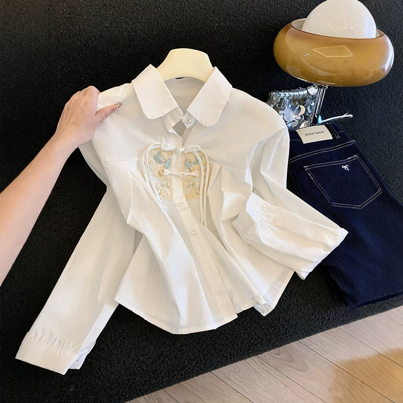 2026 New Style New Chinese-Style Embroidered Shirt for Women, National Style Buttoned Blouse, Viscose Drape, Slimming, Elegant, Versatile Top