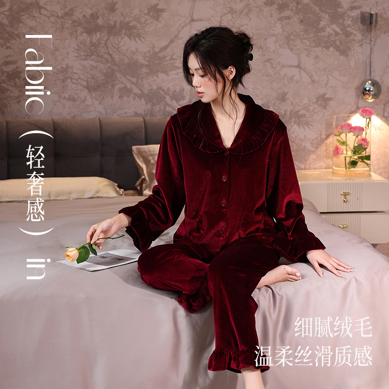 [Light Luxury Gold Velvet] Autumn and Winter Velvet Pajamas for Women, Stylish and Noble Retro Red Home Clothes Large Size Suit