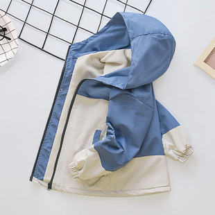 Boys' windbreaker plus velvet coat large children's one-piece velvet assault clothing 2025 spring and autumn new children's clothing children's leisure winter
