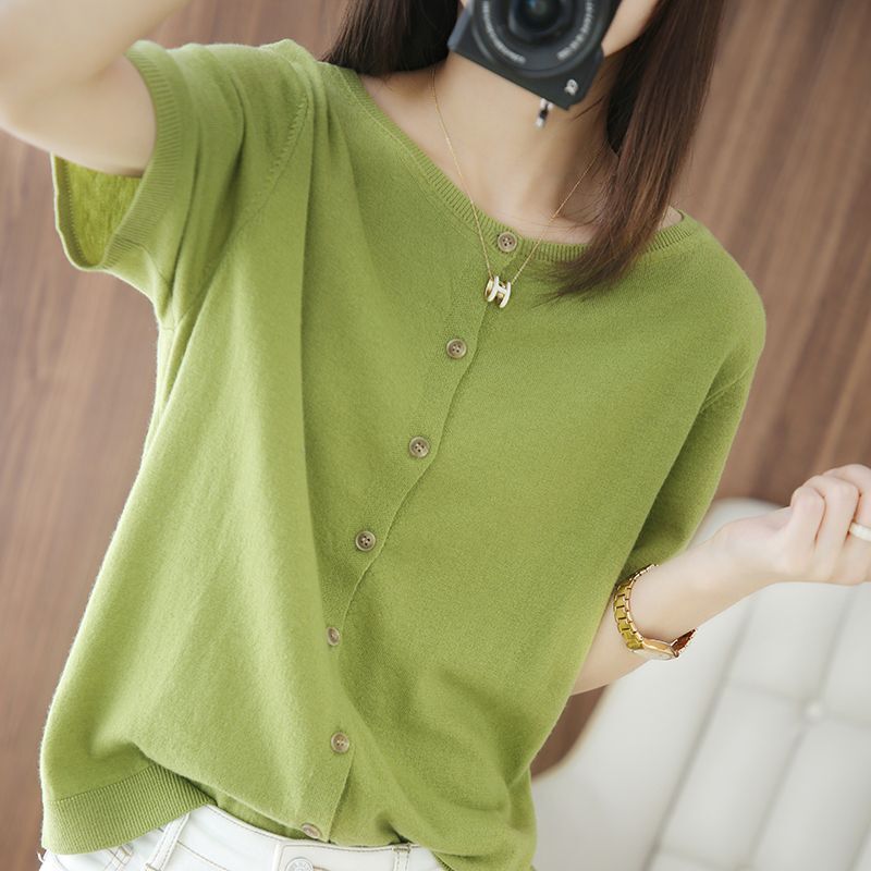 Reversible ice silk short-sleeve cardigan t-shirt for women, loose fit, plus size, suitable for air-conditioned rooms, trendy and stylish knit top