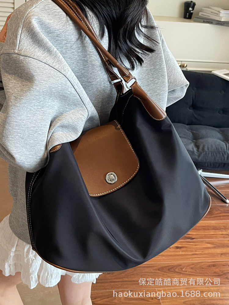 Capacious summer universal shopping bag one shoulder, for students