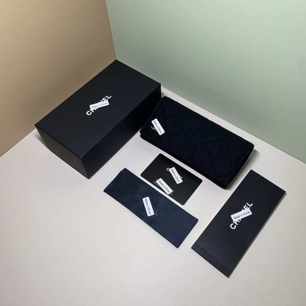 Fábrica al por mayor directa de una sola pieza de caja de espejos de alta calidad caja de almacenamiento gafas de sol gafas de sol caja de gafas de sol