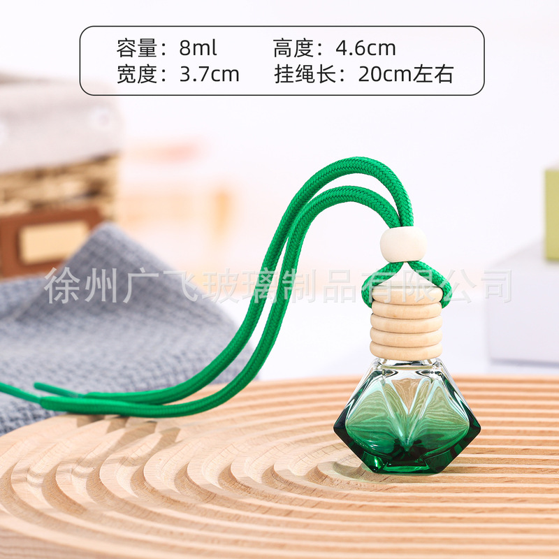 Douyin Kuaishou 人気の四角い車の香水瓶と香水四角い香水瓶車の香水ペンダント卸売|undefined