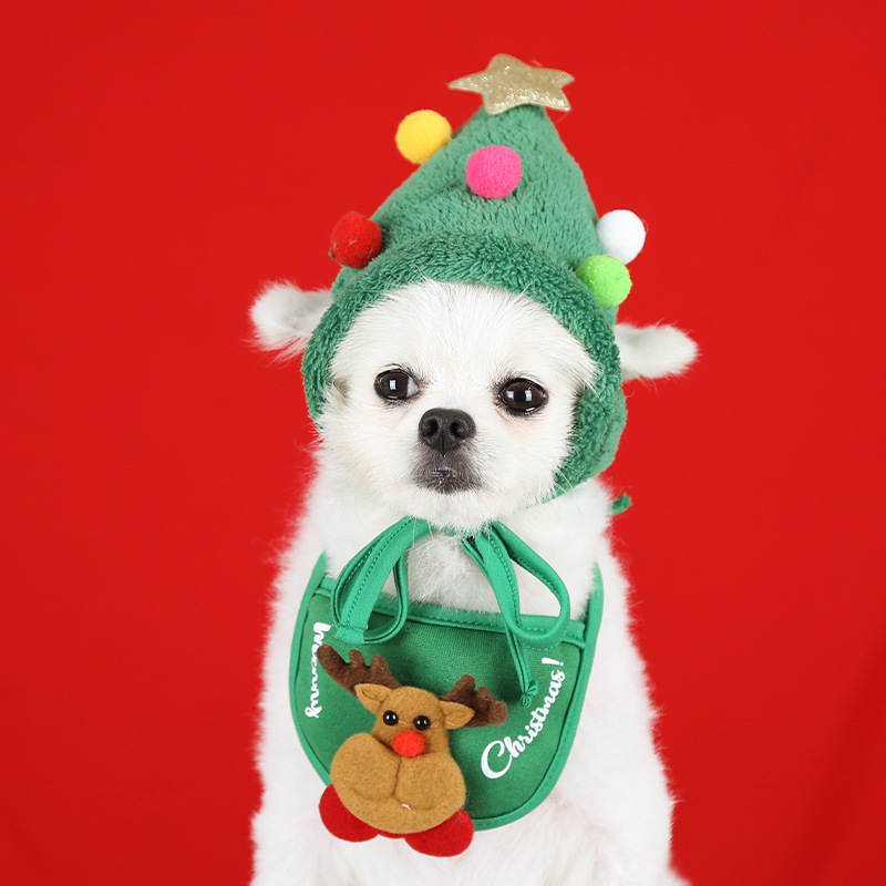 Cartoon Style Polyester Christmas Christmas Tree Santa Claus Elk Pet Saliva Towel Pet Tire display picture 2