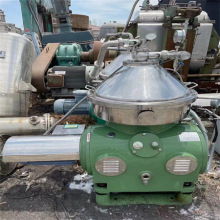 供应二手碟片分离机九成新不锈钢离心设备220-920卧螺离心机