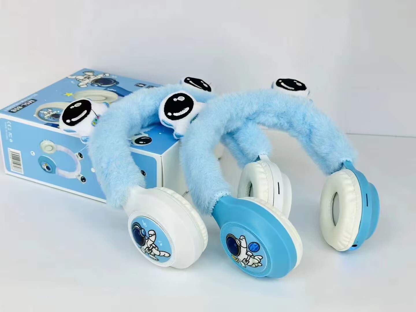 966B009D3364330F633B853B430358