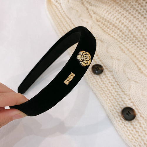 Retro French velvet black camellia high skull headband women's autumn and winter temperament headband headband