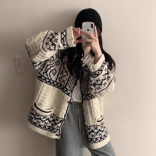 百分之30羊毛~复古花纹牛角扣毛衣外套女秋冬松弛感提花针织开衫