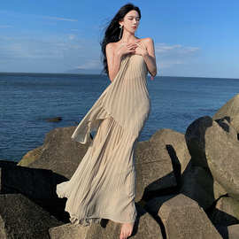 海边度假连衣裙大露背长裙高级氛围拍照女神穿搭性感仙气套装裙子