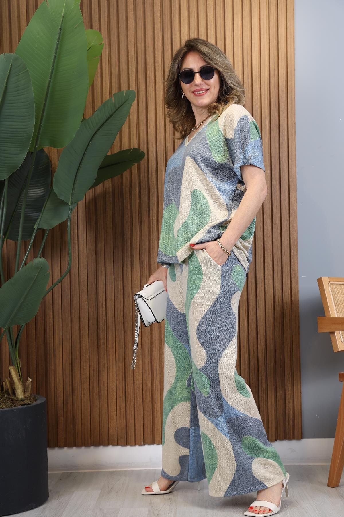 Casual Daily Women's Casual Simple Style Abstract Color Block Spandex Polyester Pant Co-ord Set Pants Sets display picture 5