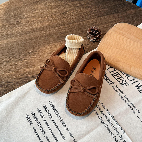 Children's unisex shoes for autumn, featuring bow ties for girls and boys, casual bean-shaped shoes for babies, kids' leather shoes.