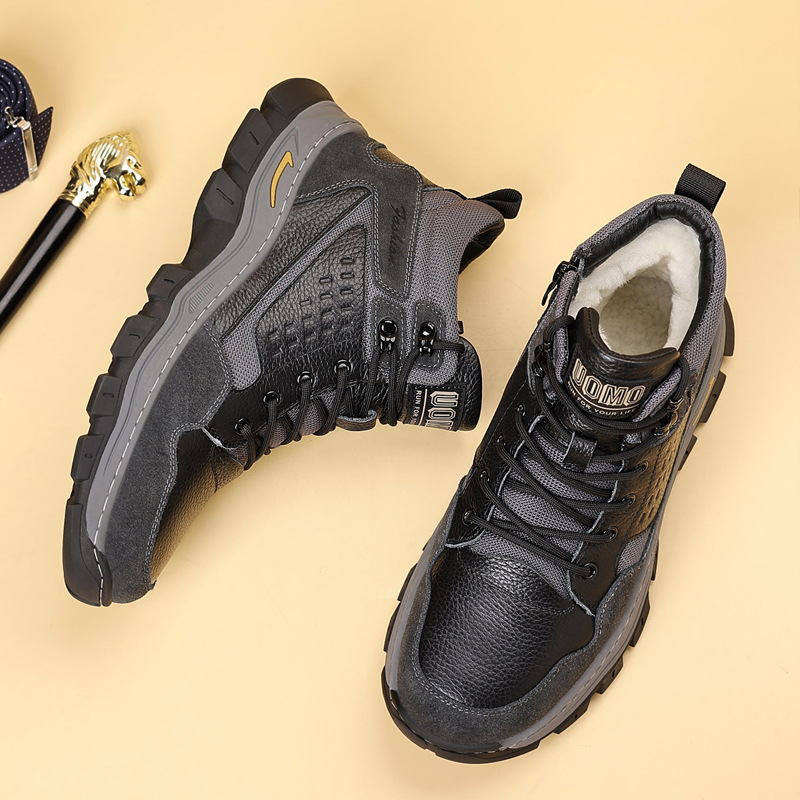 2025 invierno nuevos zapatos de lana y algodón de cuero real y seguro de terciopelo zapatos casuales al aire libre anti-terciopelo zapatos de hombre del noreste