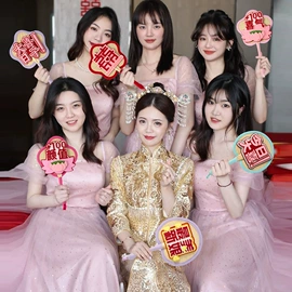 成人帽;扇子;表演/节庆帽