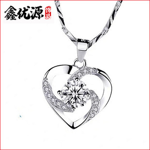 At First Sight Heart Pendant Fashion Rotating Love Necklace Duoduo Jewelry Factory Straight Wholesale Rotating Heart Pendant