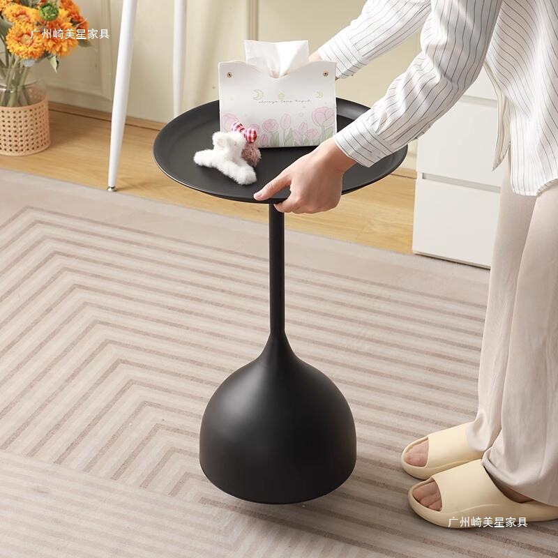 クリームスタイルのソファサイドテーブル、モダンでシンプルな小さなコーヒーテーブル、コーヒーテーブル、バルコニーの小さな丸テーブル、ベッドサイドの小さなサイドテーブル|undefined