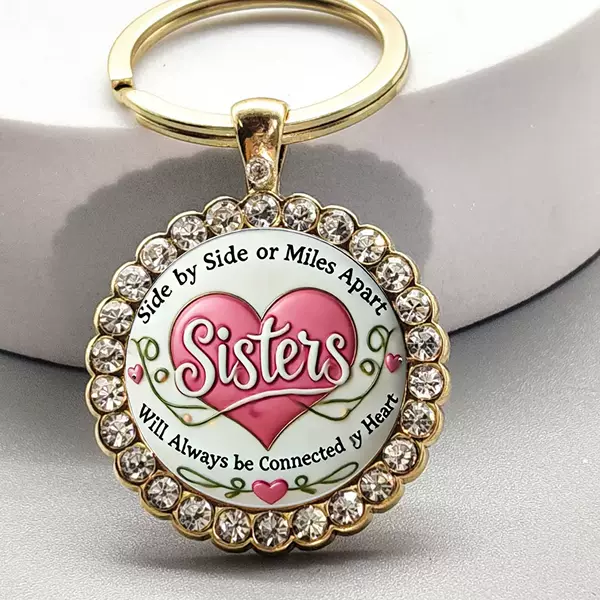 Cross-Border Fashion New Retro Hip-Hop Heart-Shaped Letters Men's Alloy Glass Round Keychain Jewelry Wholesale