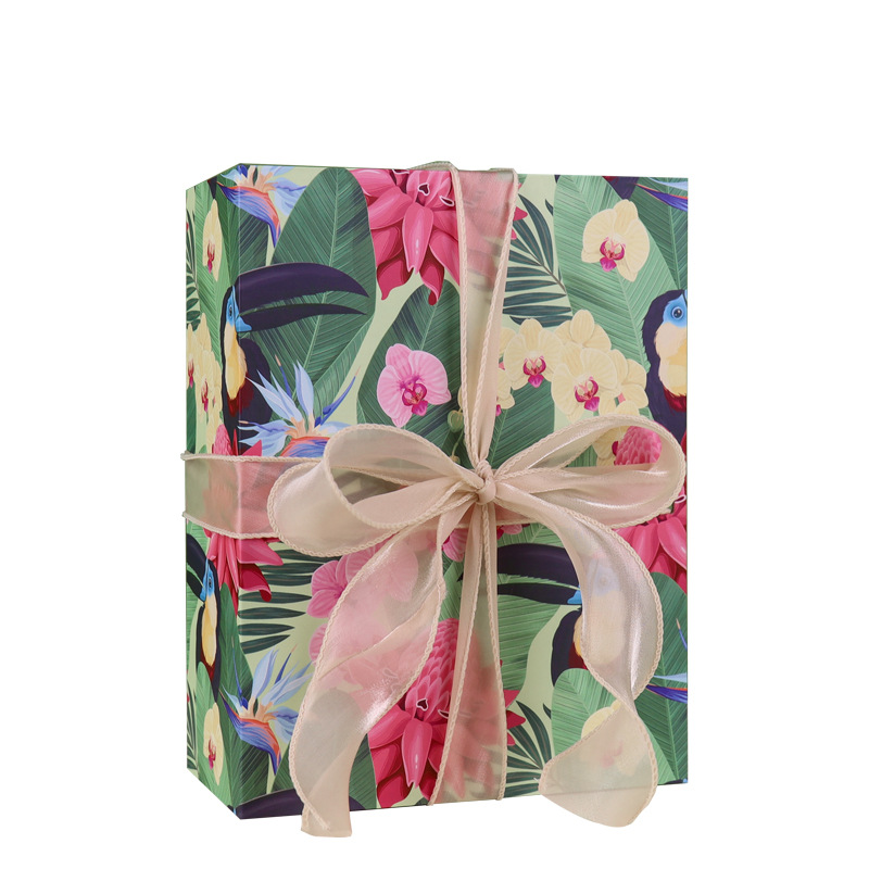 Nueva caja de regalo con tapa creativa, caja de regalo con sentido avanzado, regalo de cumpleaños, caja de regalo, caja de embalaje de cosméticos