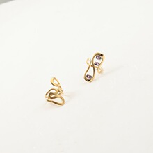 �F���L�� ��ָ �Ƕ3����ɫ�ʯ�ʯ  ����18k��