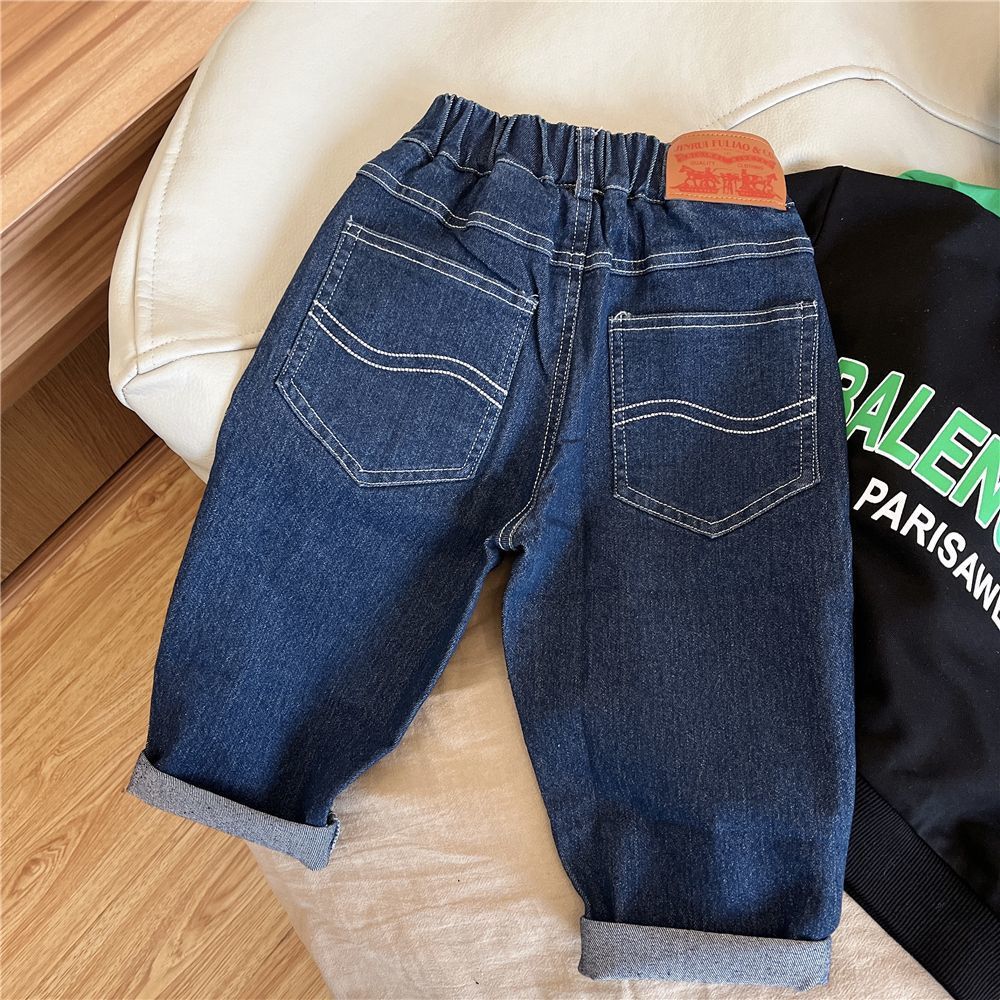 Niños 2026 nuevos jeans coreanos pantalones de niños primavera y otoño ropa guapo bebé de otoño pantalones largos versátiles