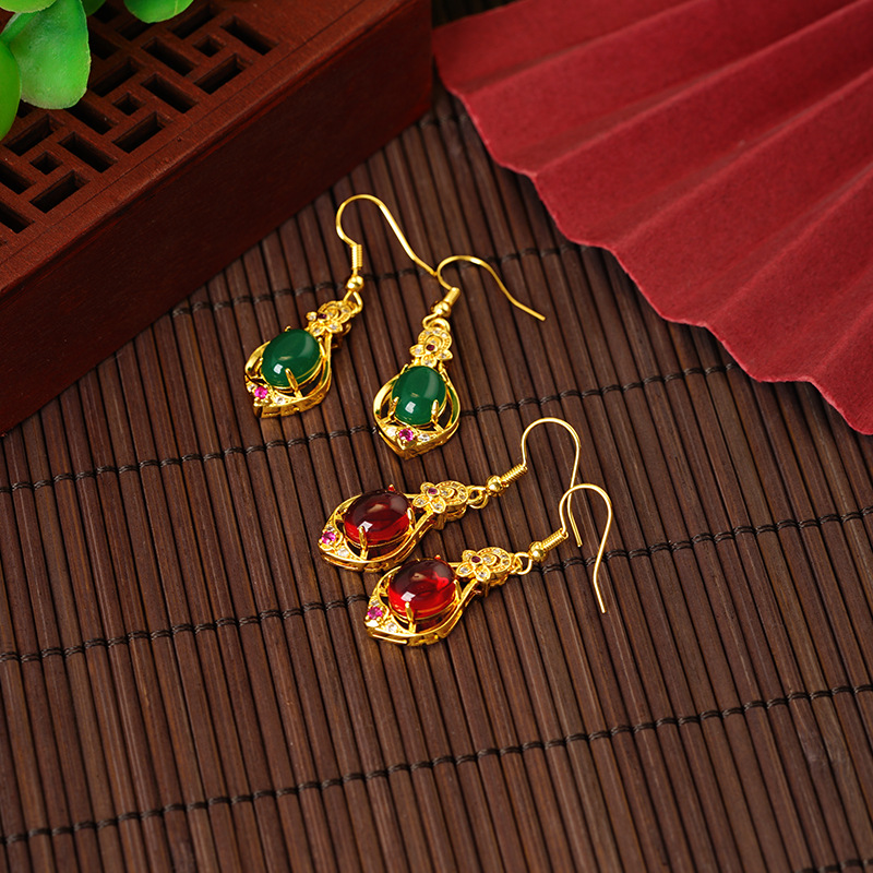 New brass gold-plated long tassel micro-inlaid emerald earrings women's elegant elegant earrings jewelry wholesale