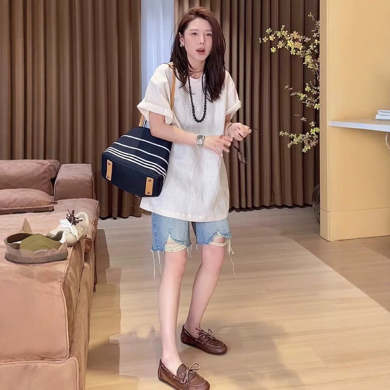 【Yueyue Doesn'T Eat Fish】Large-Sized Versatile Simple High-End Short-Sleeve Shirt -2497