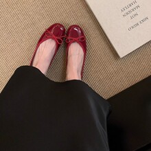 晚风温柔蝴蝶结红色小单鞋女2025春季新款法式软底瓢鞋平底奶奶鞋