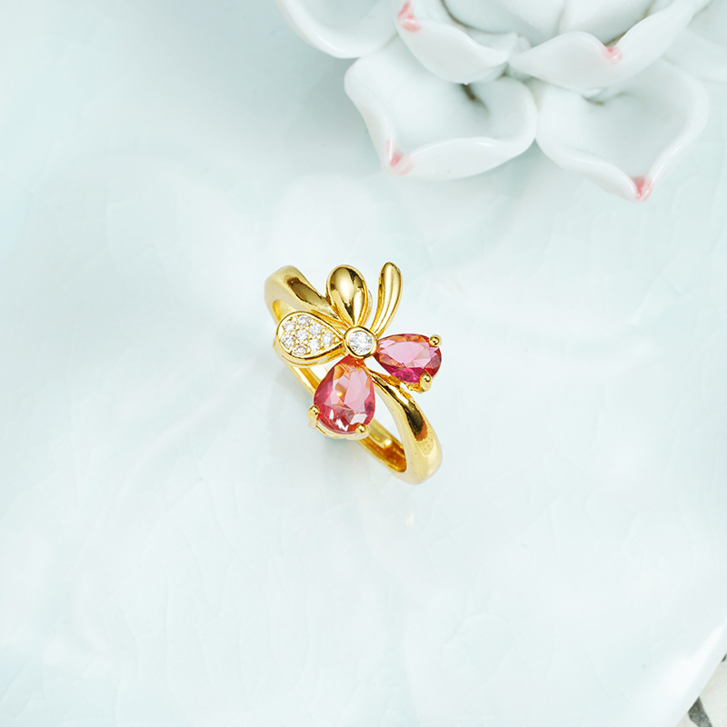 Nuevo anillo de oro de arena vietnamita retrógrado micro-corrosión de piedra viva boca anillo de tetrahedra mujer nicho de diseño joyas