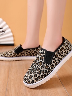 �Ї��L�ֹ���Ьһ�_�ŷ�������͸����ܛ�p����Ů���e��Ь�ɾoЬ