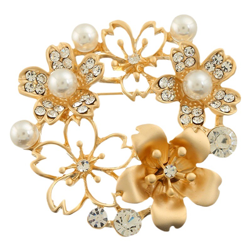 Estilo coreano perla flor broche de gama alta de las mujeres todo partido de aleación de diamantes ramillete anti-exposición pin accesorios de ropa al por mayor