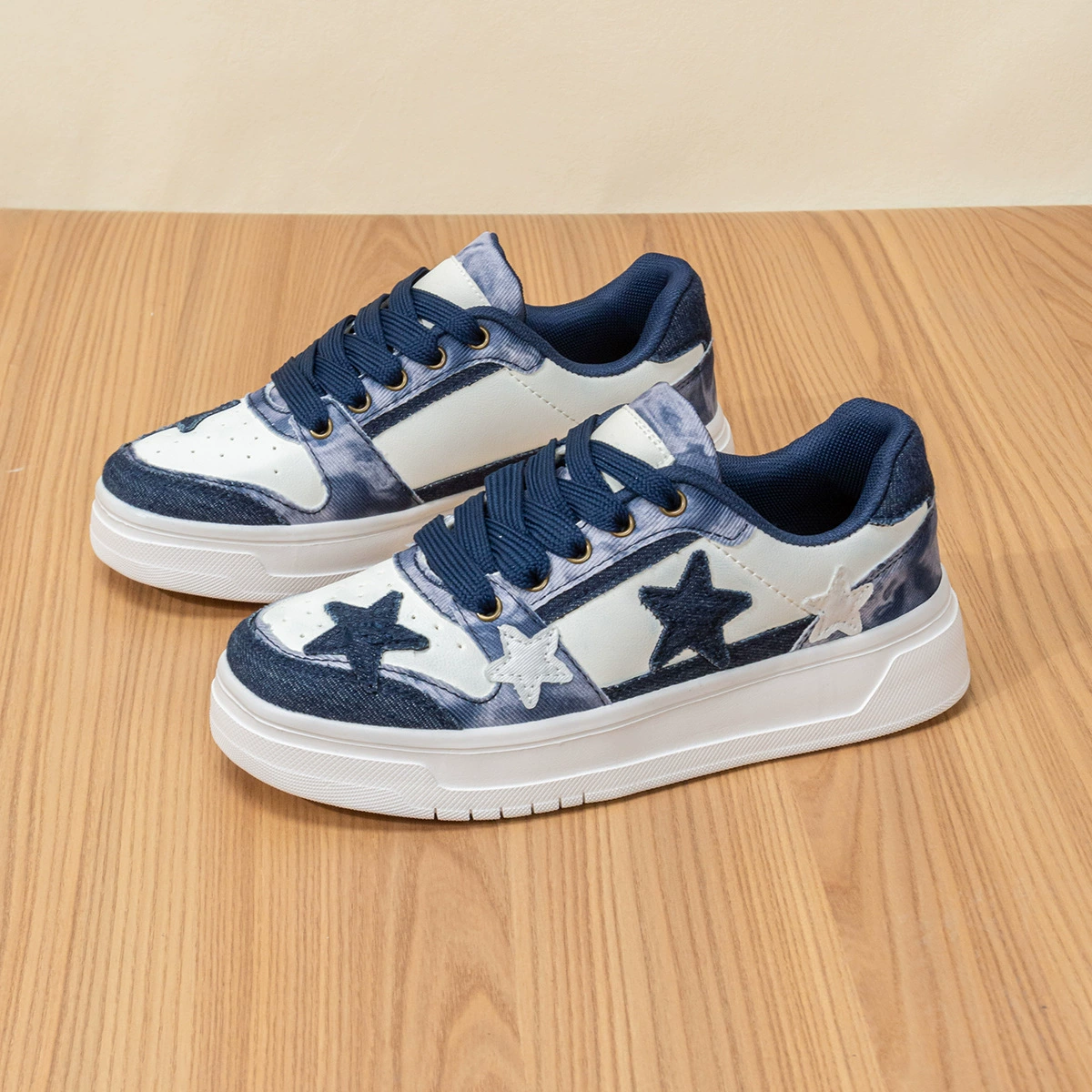 2025 новые летние кроссовки в стиле кампуса для пар, модные легкие дышащие кроссовки на толстой подошве для спорта и повседневной носки