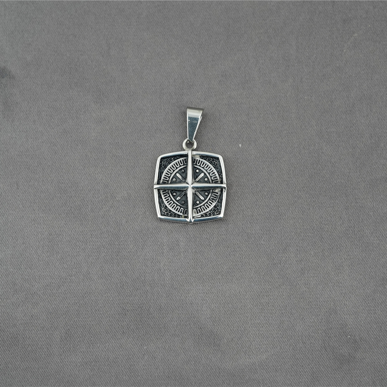 Square Compass Necklace For Men Titanium Steel Vintage Pendant_voghion.com