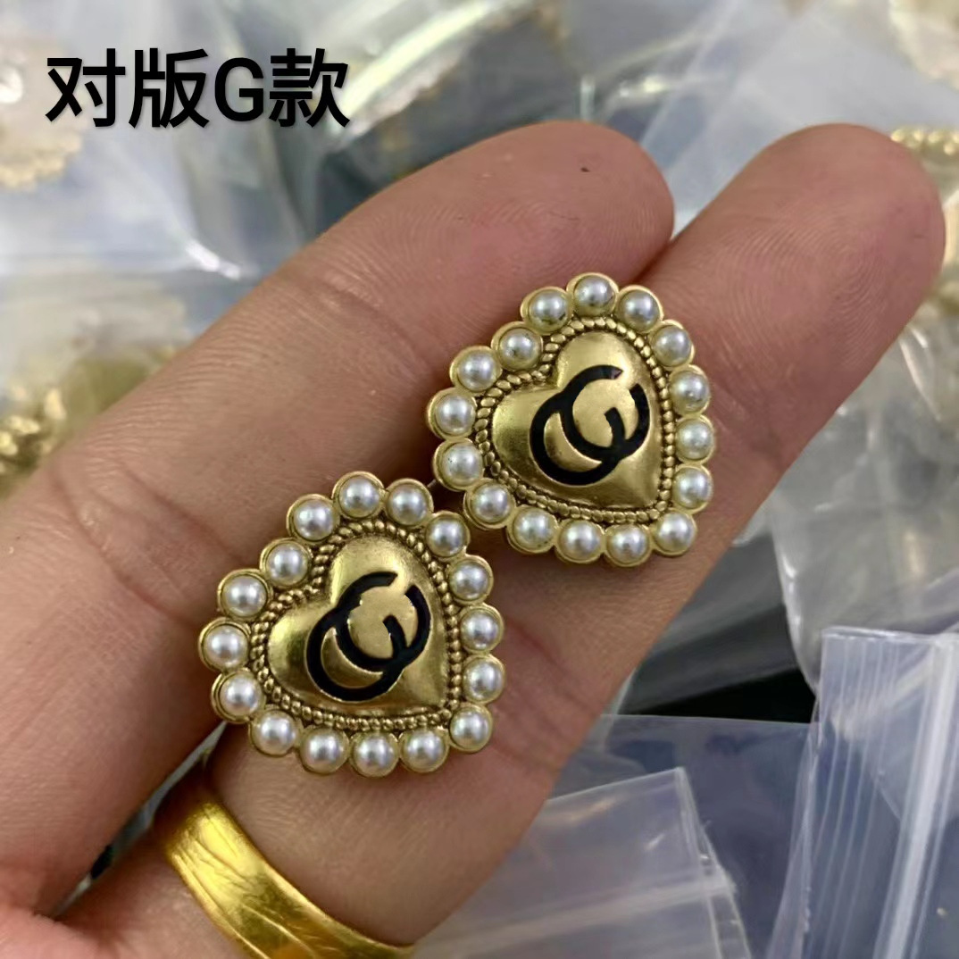 High quality brand classic retro fashionable design earrings pearl…