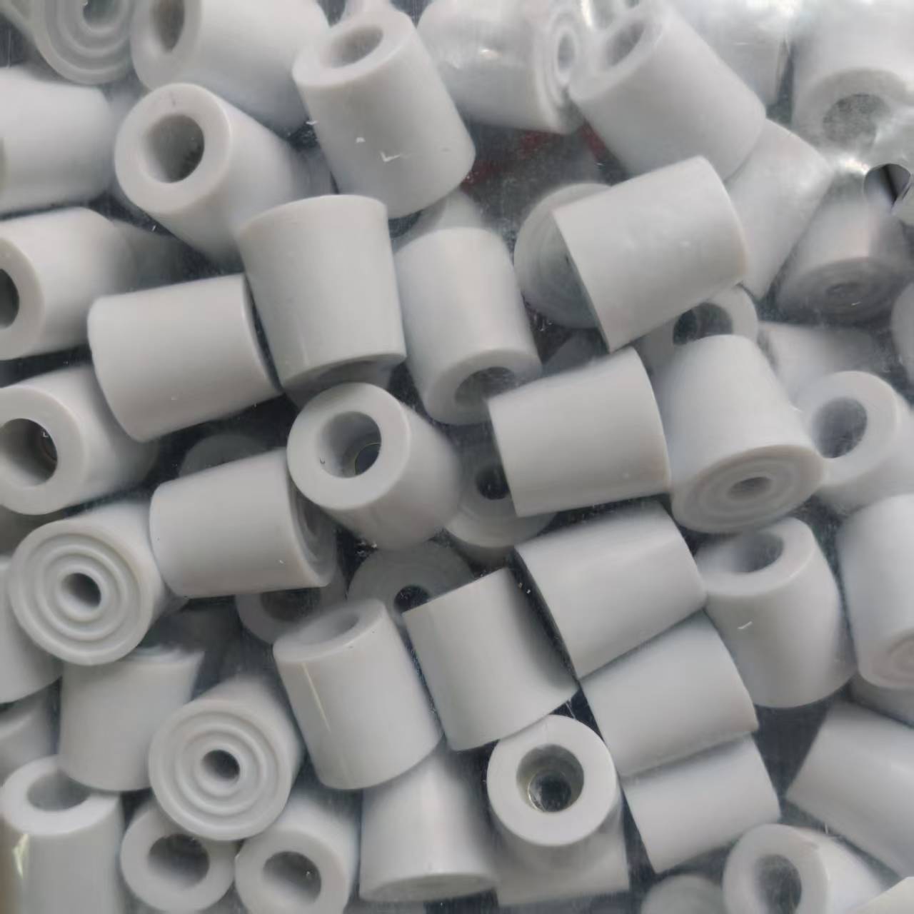 白色M5螺丝孔脚垫防滑减震胶脚 带垫片20*20机脚垫