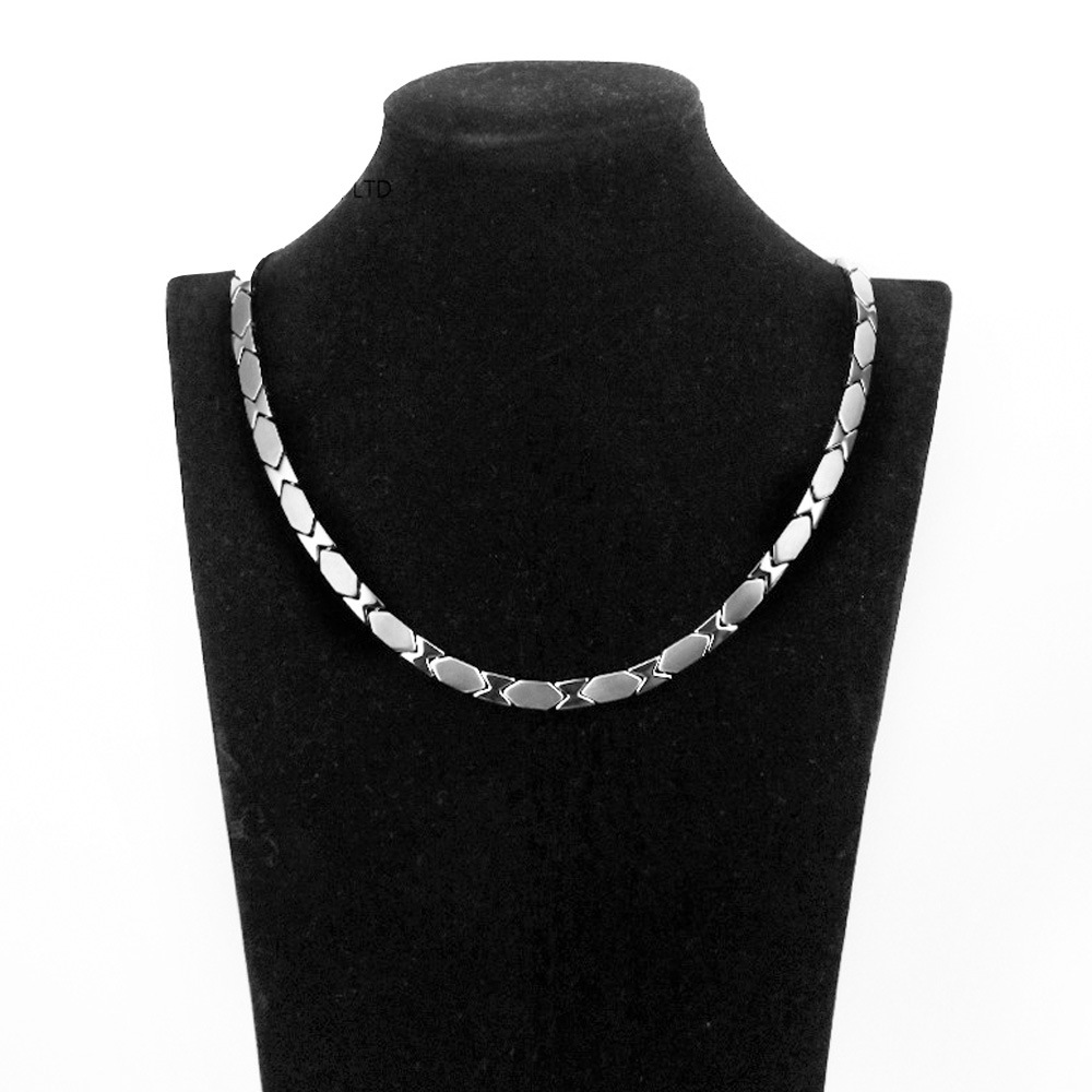 Straight Necklace Light Niche Luxury Chain Clavicle Female Pure Titanium Texture Anti-Oxidation Trendy Men's Wear_voghion.com